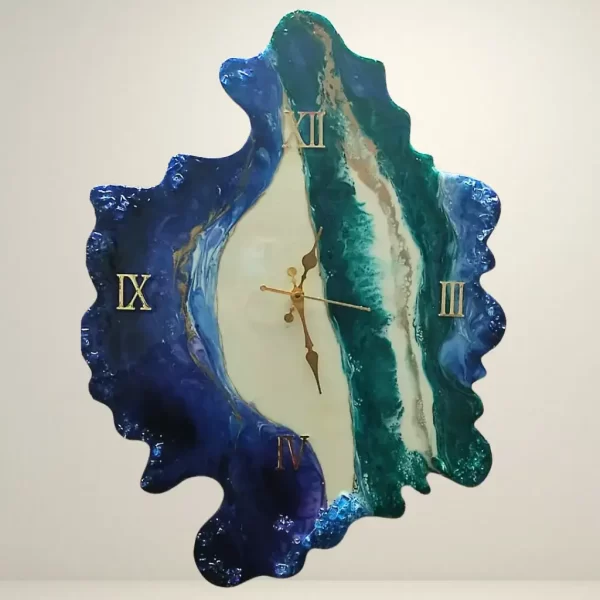 Zigzag blue resin wall clock